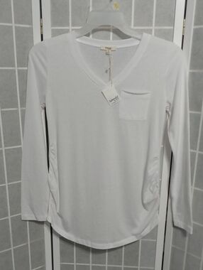 Splendid‎ White Semi-Sheer V-Neck Pocket Tee -  WMNS Extra Small